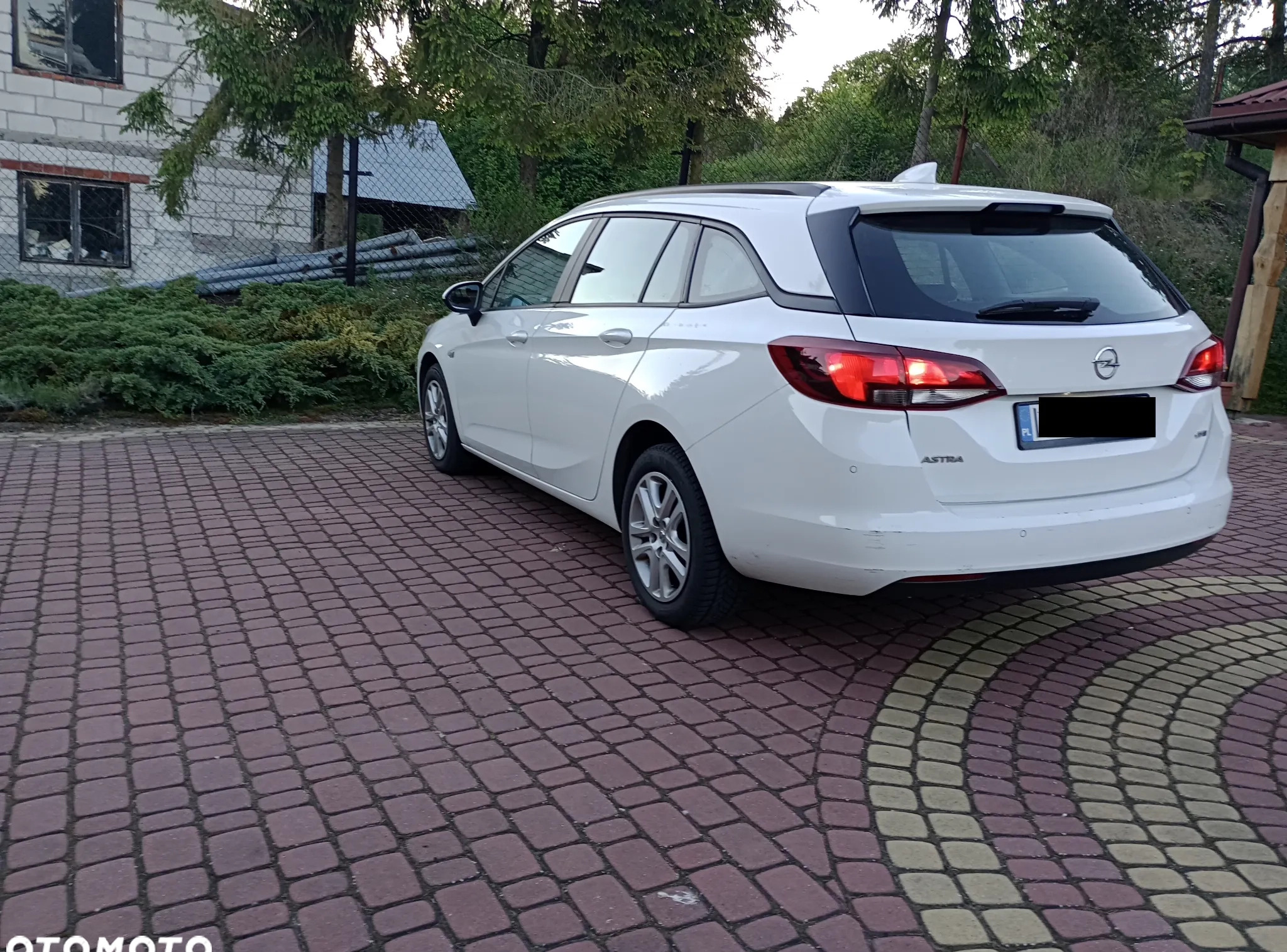 Opel Astra cena 35600 przebieg: 112000, rok produkcji 2017 z Zamość małe 67